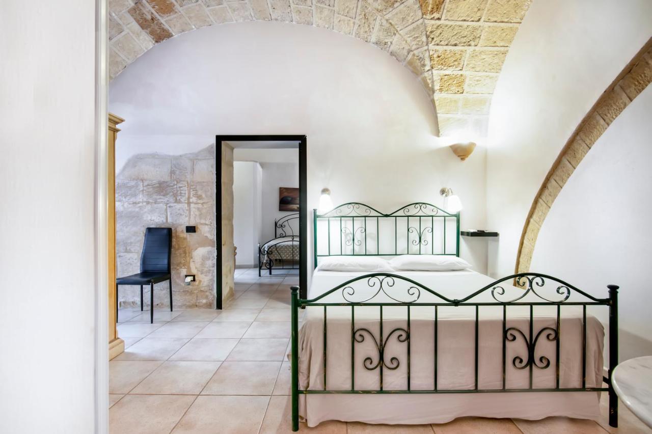 Antiche Volte B&B レッチェ エクステリア 写真